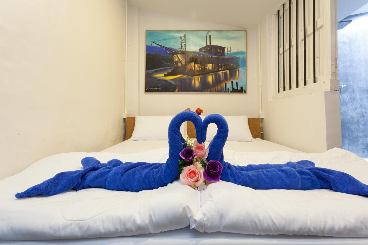 Feel Good Hostel Пхукет Экстерьер фото