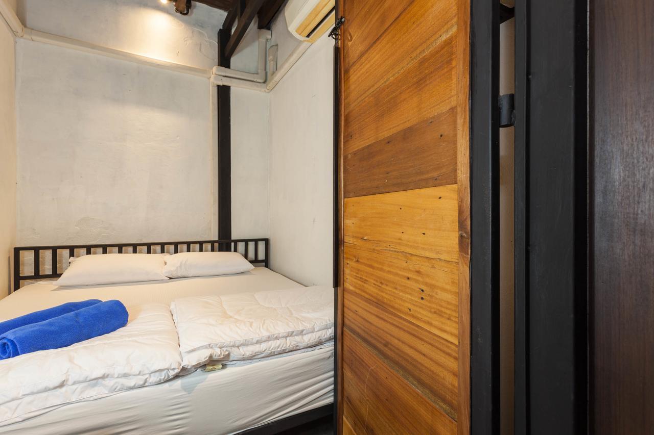 Feel Good Hostel Пхукет Экстерьер фото